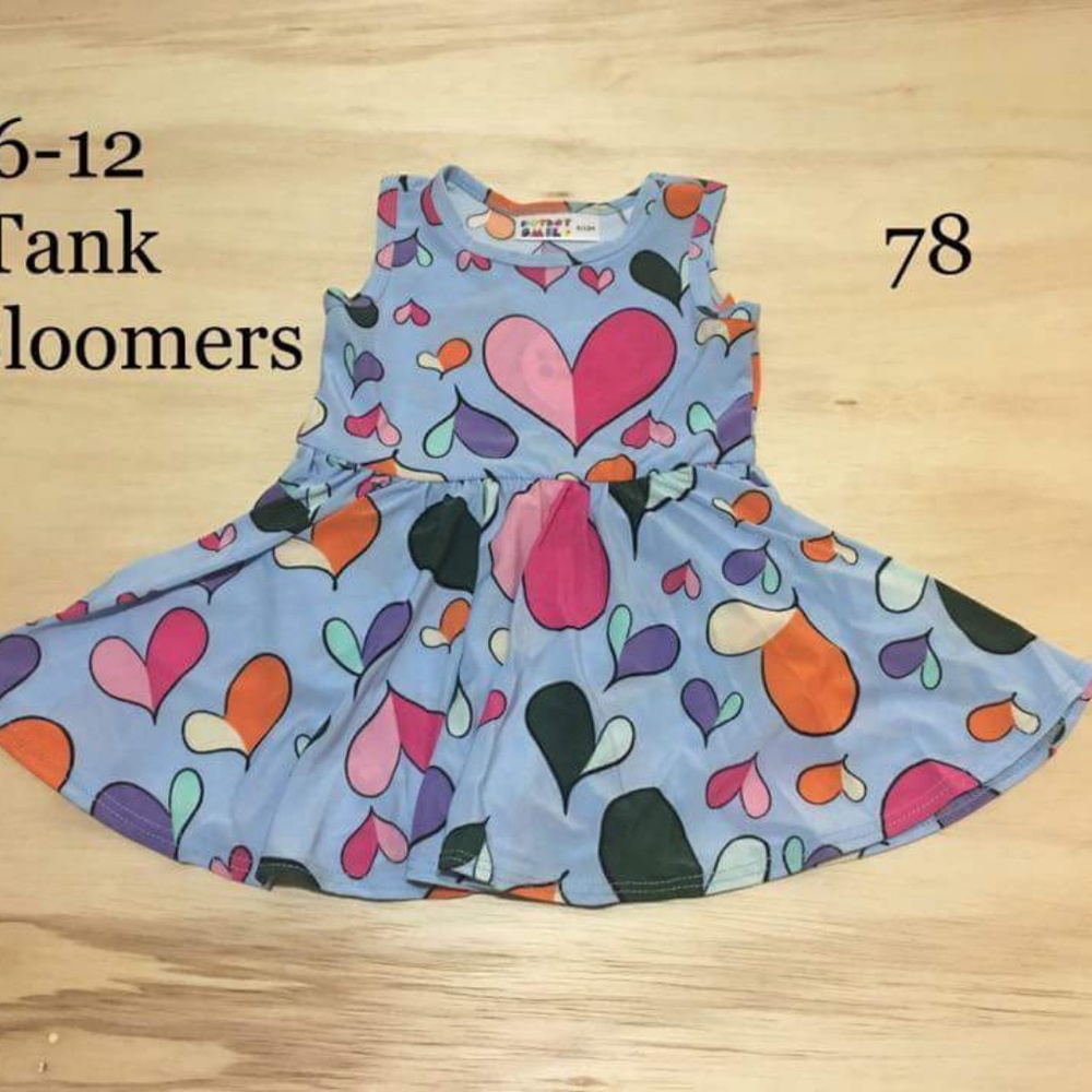 Dot Dot Smile Tank